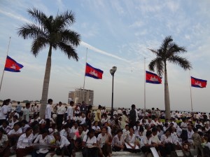 Kambodschaner in Trauerkleidung